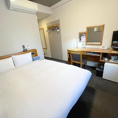 Hotel Route-Inn Naha Asahibashi Eki Higashi Exteriör bild